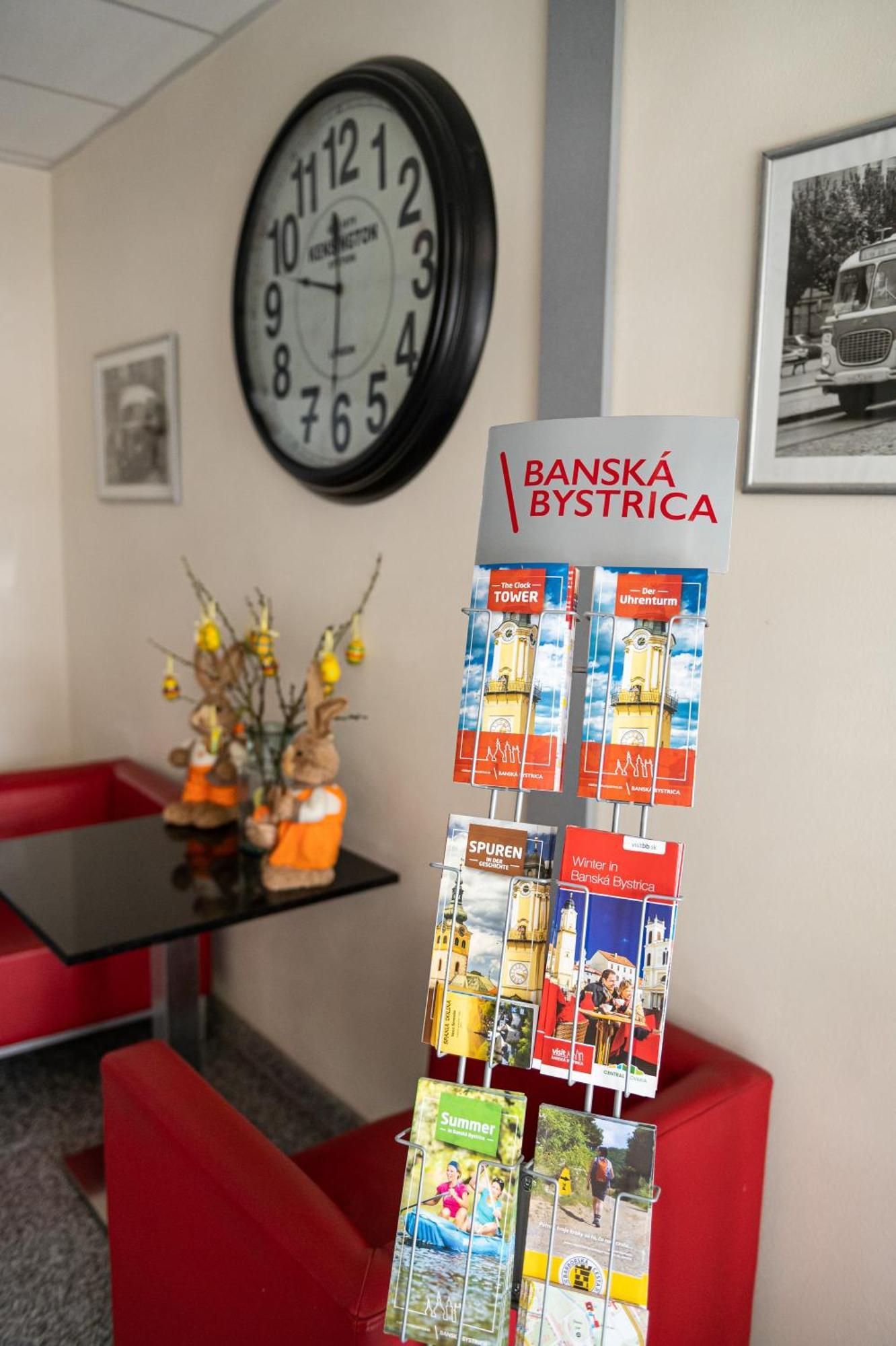City Hotel B&B, Reception 24 7, 800M Od-From R1, Free Parking Banská Bystrica Exterior foto